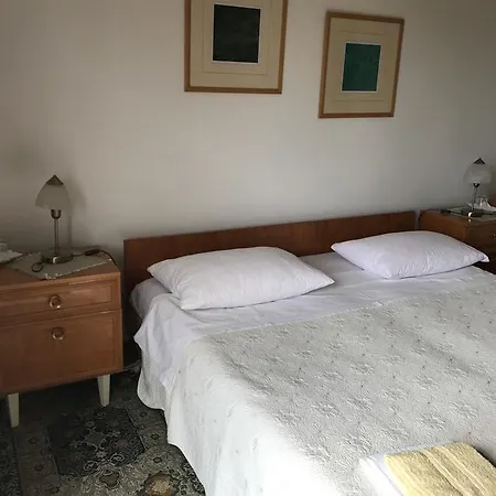 Pansion Komen Oda ve Kahvaltı Matulji